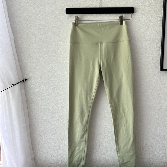 Reformation ecostretch high rise leggings - Picture 4 of 6